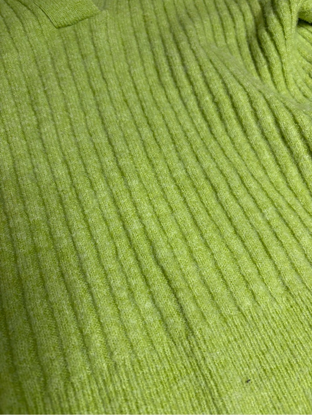 Zara Lime Green Ribbed V-Neck Sweater with Polo Collar - Picture 7 of 11